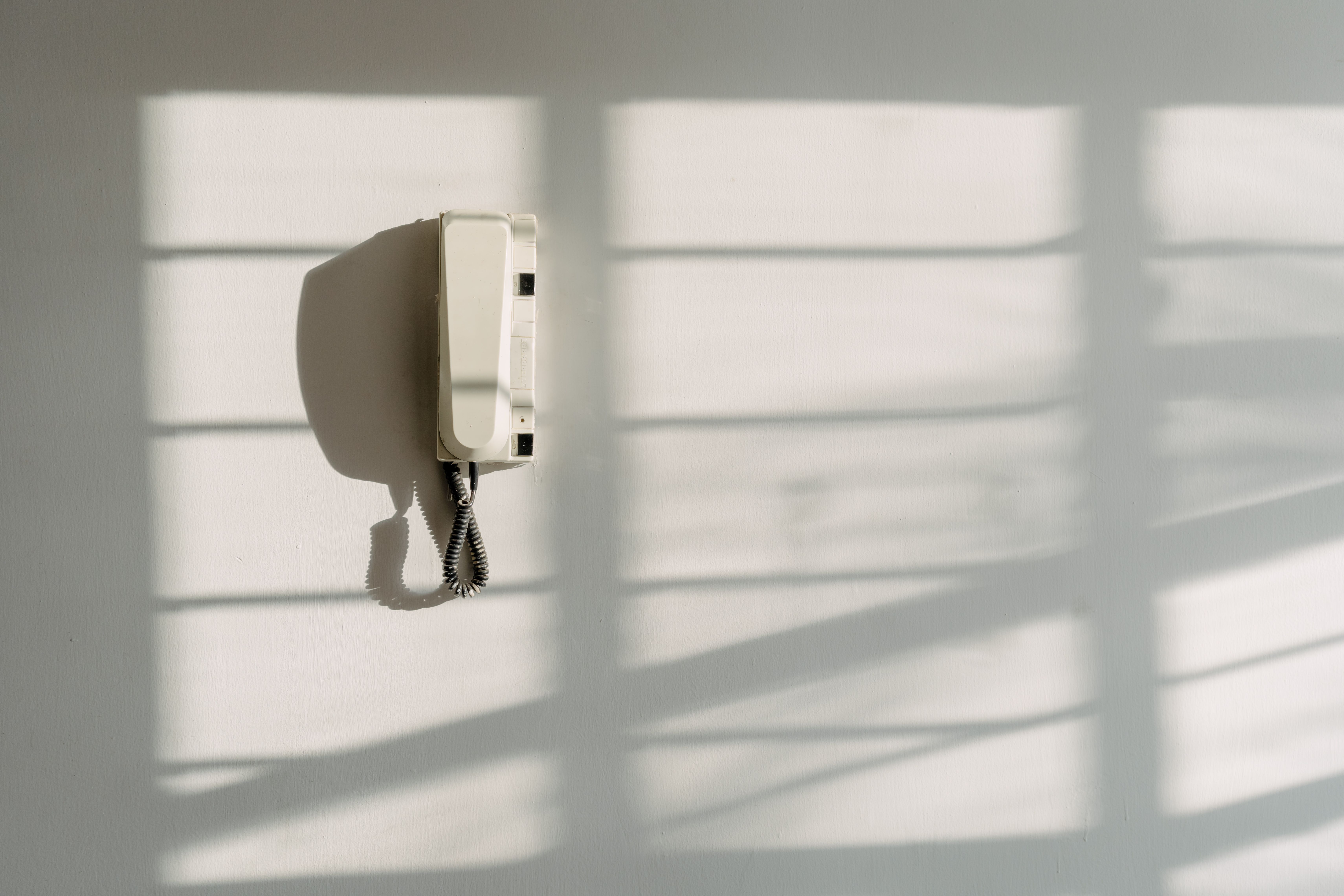 Fire alarm system and smoke detectors